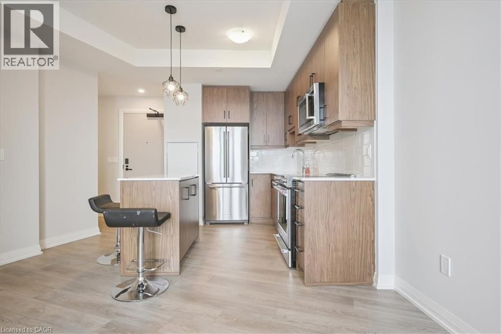 220 - 3006 WILLIAM CUTMORE BOULEVARD Image 18