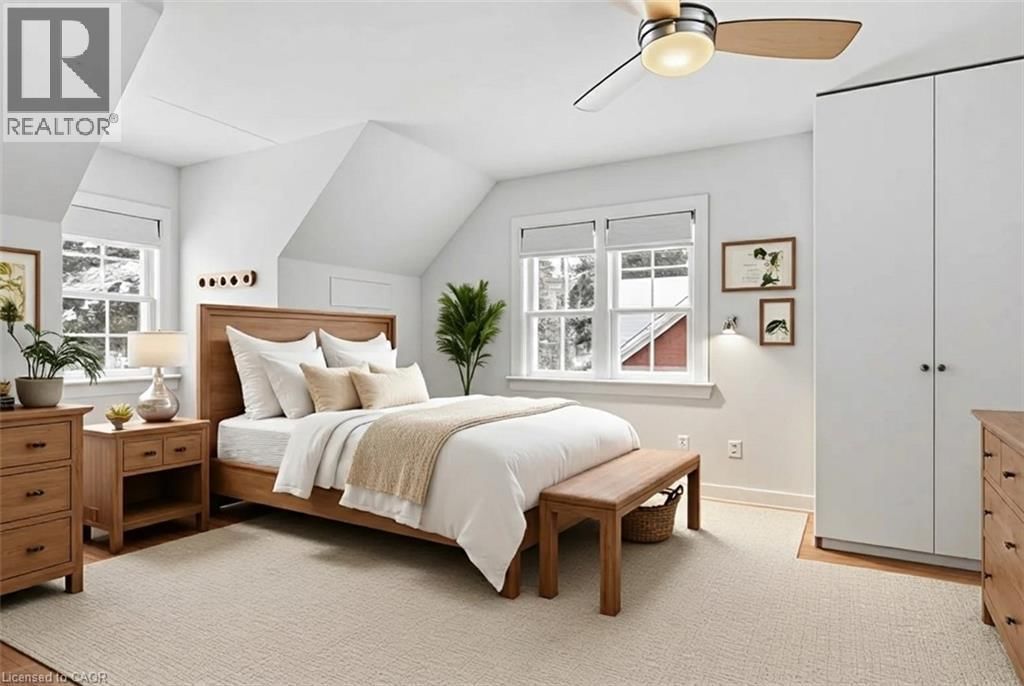 115 ROSLIN AVENUE SOUTH Image 18