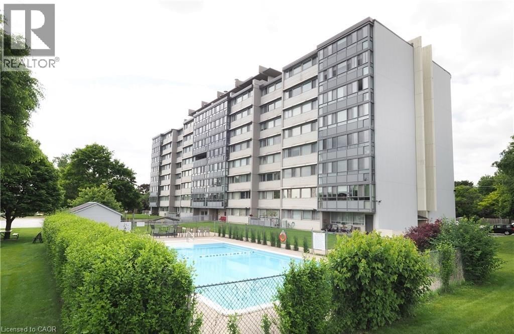 507 - 24 MIDLAND DRIVE Image 2