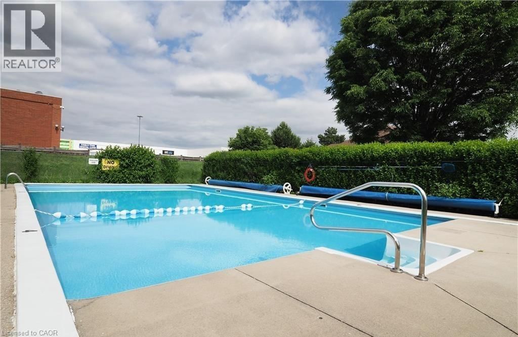 507 - 24 MIDLAND DRIVE Image 5