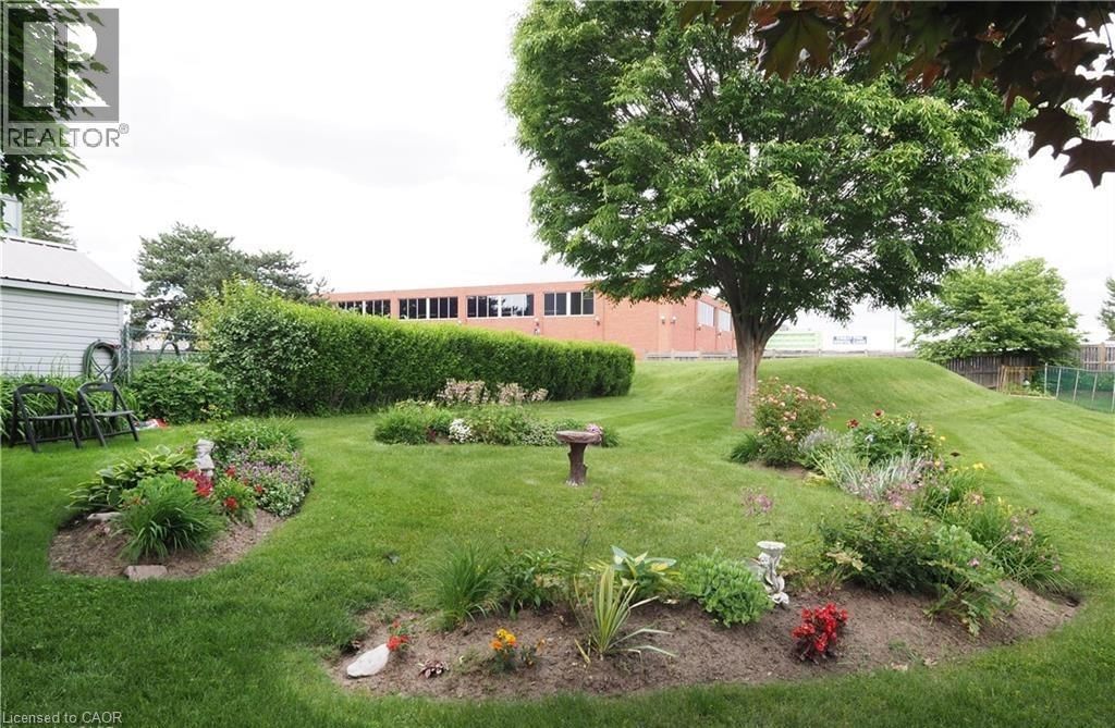 507 - 24 MIDLAND DRIVE Image 8