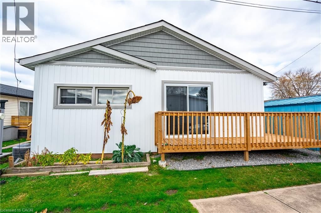 4588 MARTHA LANE Image 22