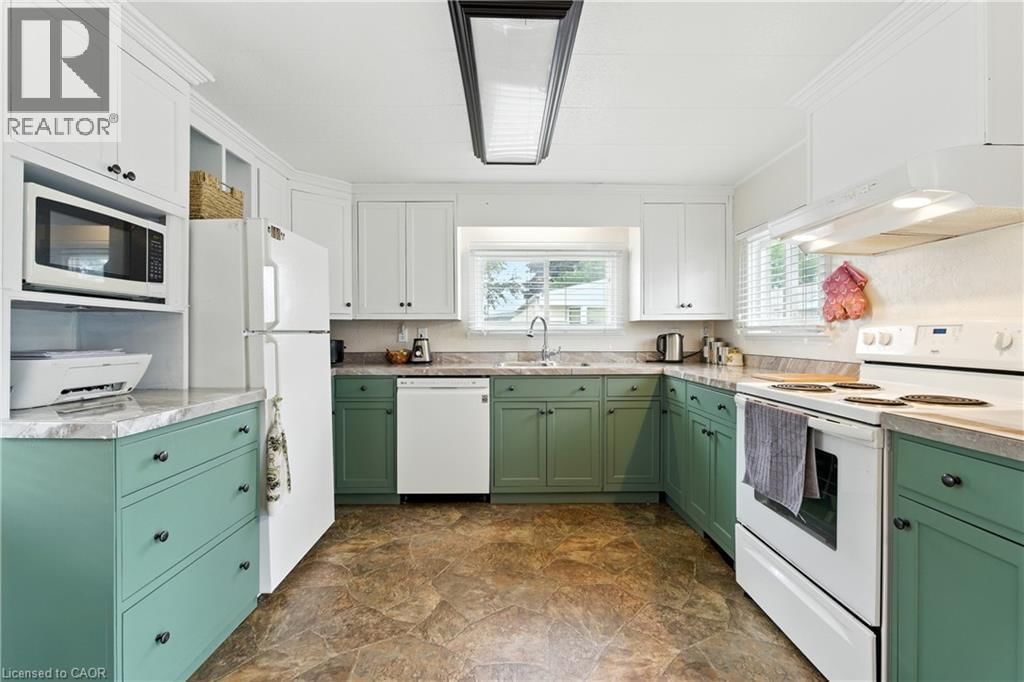 4588 MARTHA LANE Image 8