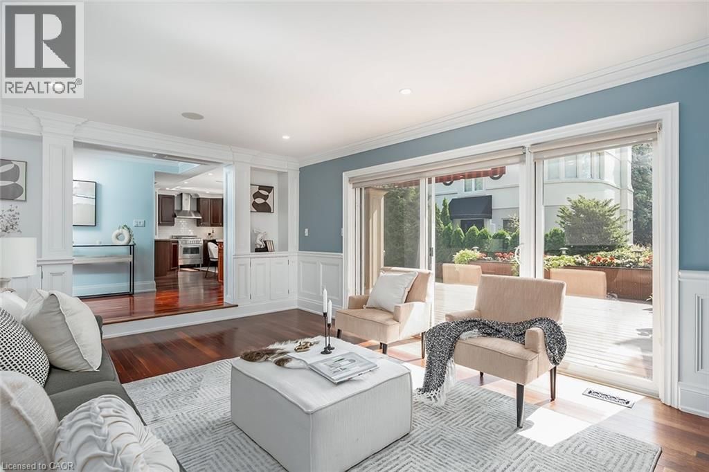 2428 LAKESHORE ROAD Image 18