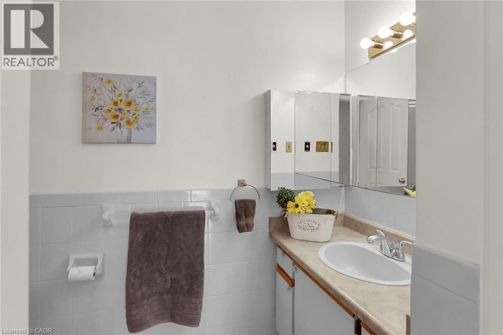 16 - 3050 PINEMEADOW DRIVE Image 21