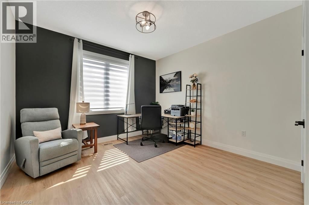 30 TANAGER DRIVE Image 16