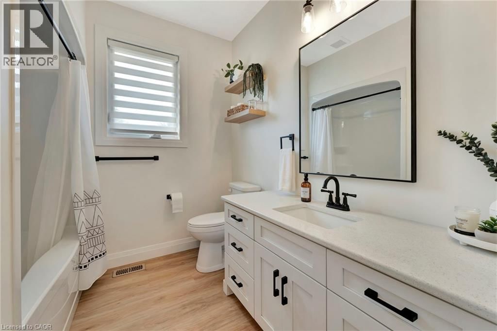 30 TANAGER DRIVE Image 17