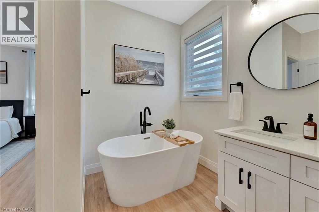 30 TANAGER DRIVE Image 22