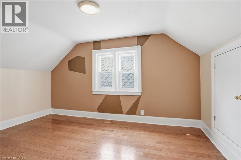 41 PARADISE ROAD SOUTH Image 24