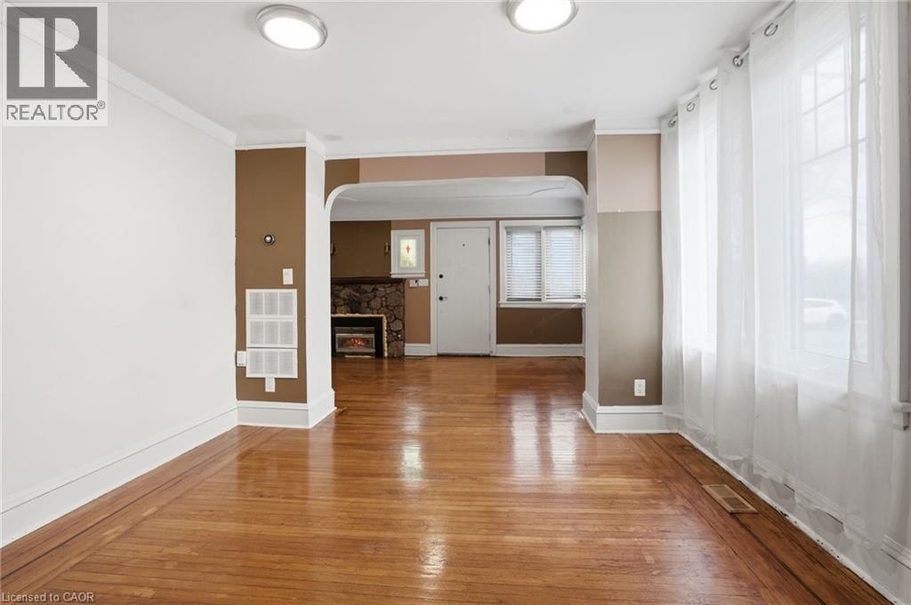 41 PARADISE ROAD SOUTH Image 8