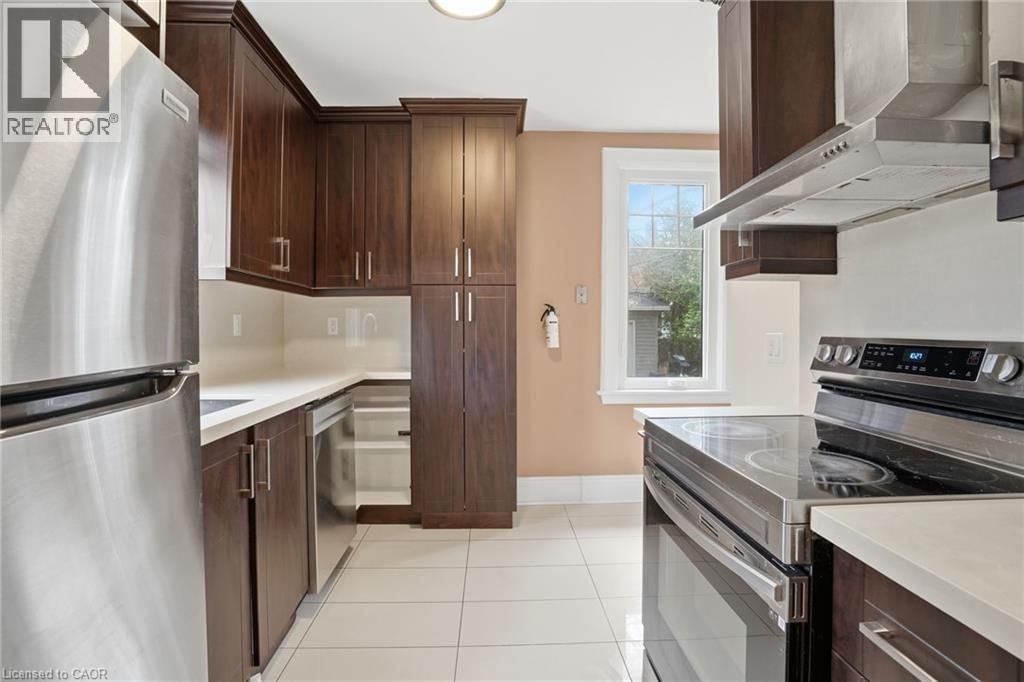 41 PARADISE ROAD SOUTH Image 9