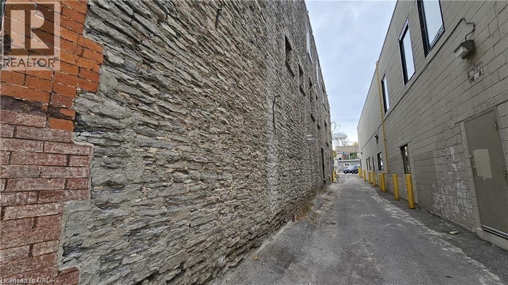 363 FRONT STREET Image 15