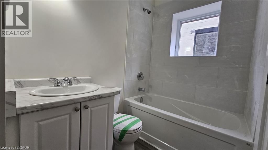 363 FRONT STREET Image 3