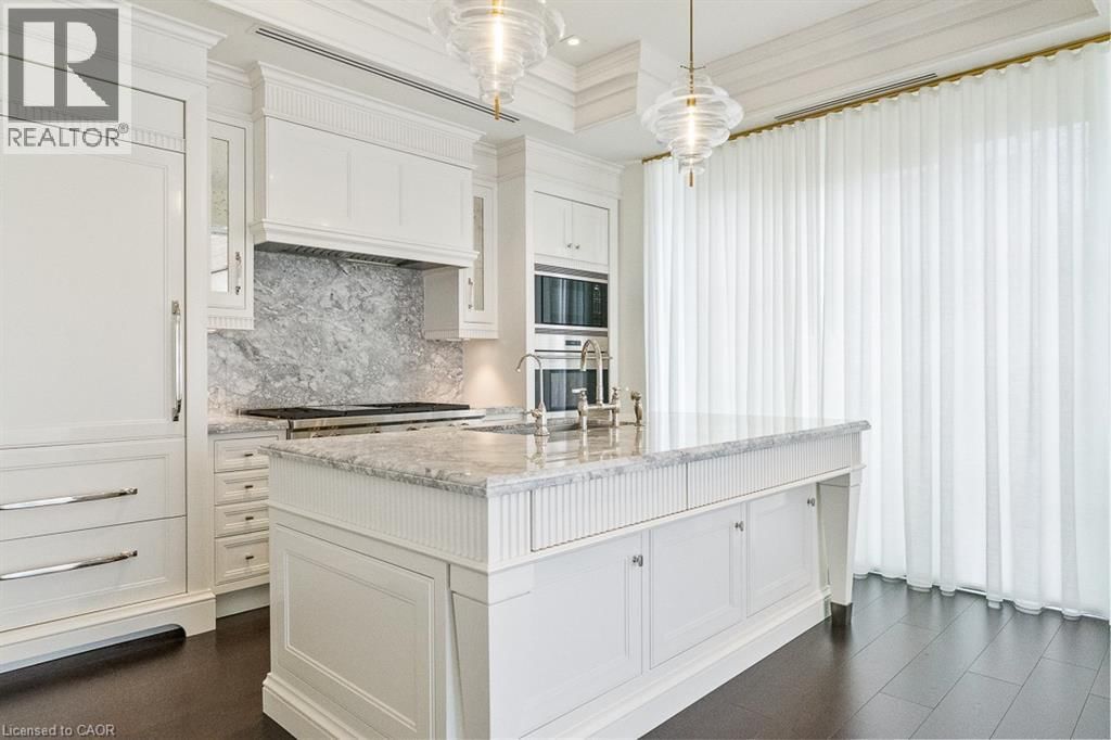 212 - 300 RANDALL STREET Image 25