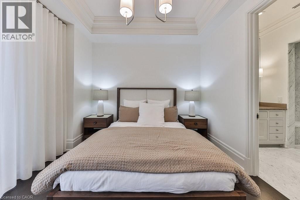 212 - 300 RANDALL STREET Image 46