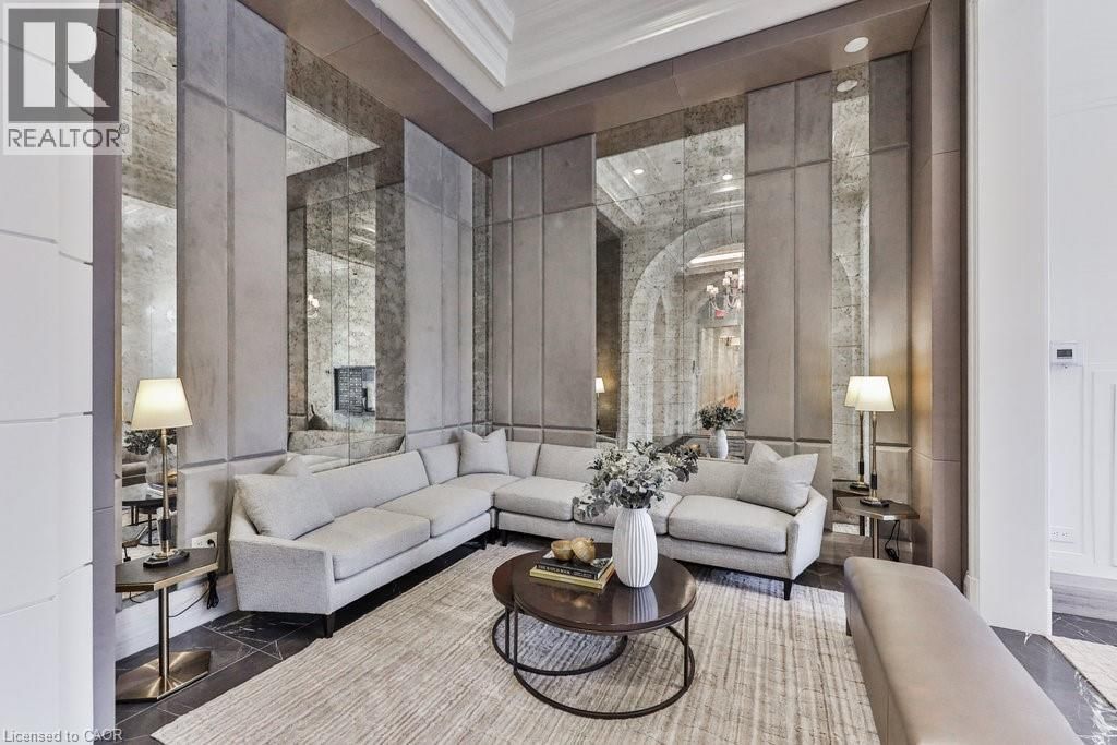 212 - 300 RANDALL STREET Image 7