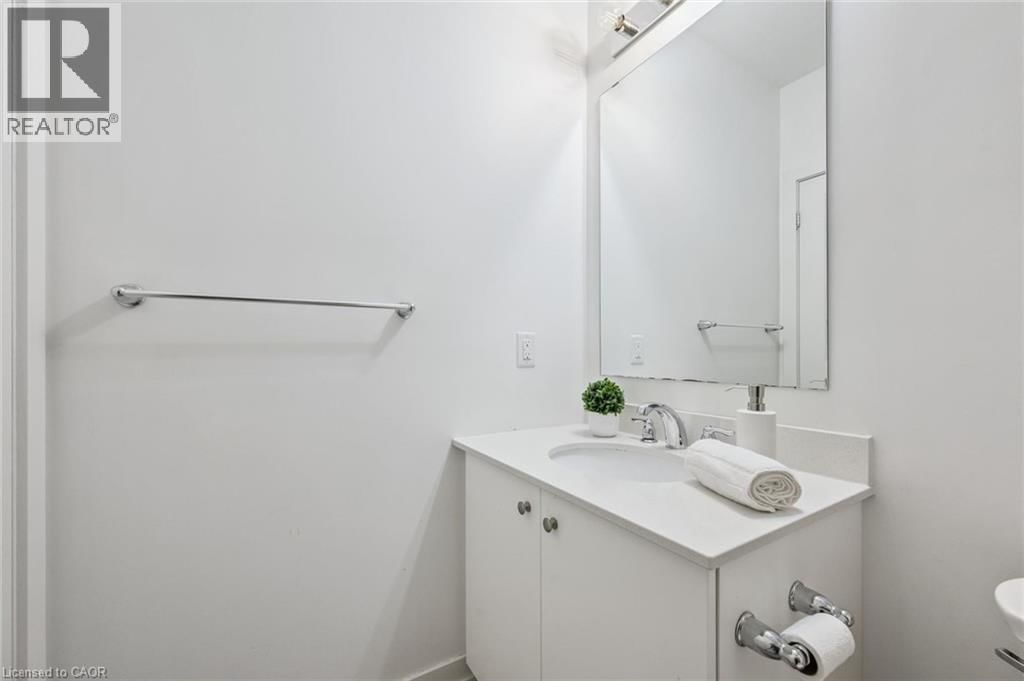 105 - 251 NORTHFIELD DRIVE EAST Image 16