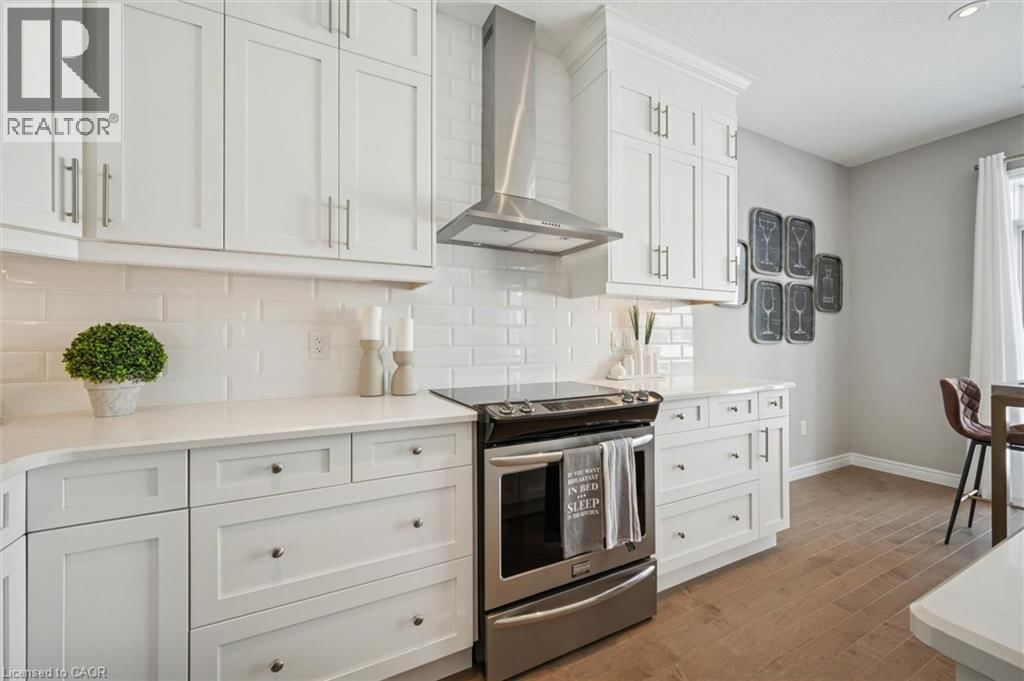 97 RIVERTRAIL AVENUE Image 8