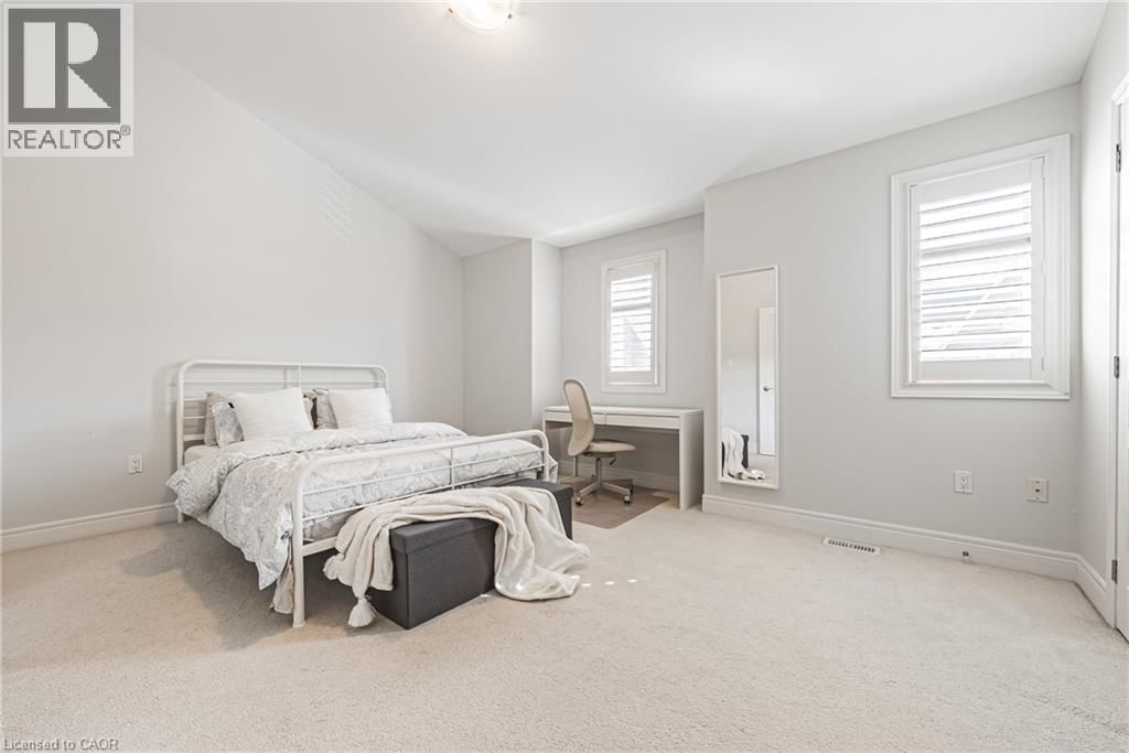 8 - 4115 UPPER MIDDLE ROAD Image 14