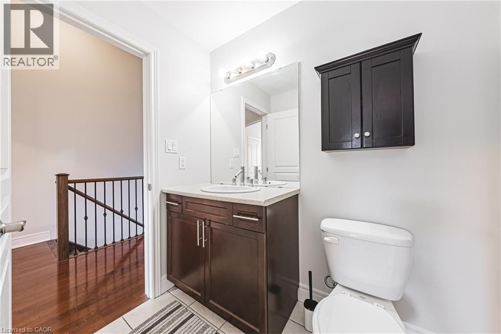 8 - 4115 UPPER MIDDLE ROAD Image 16