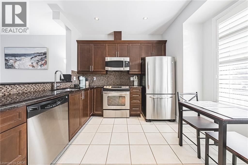 8 - 4115 UPPER MIDDLE ROAD Image 6