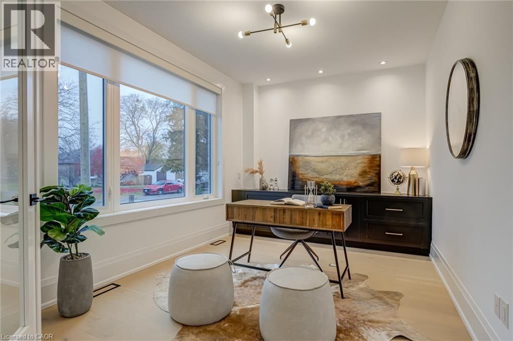 102 CUMMING COURT Image 20