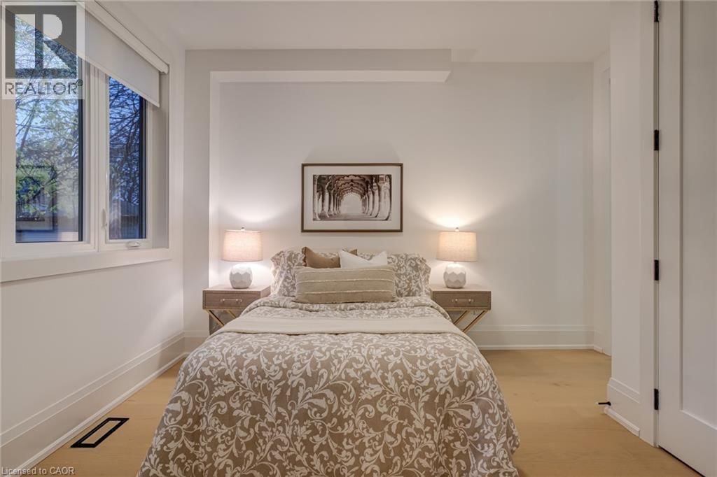 102 CUMMING COURT Image 22