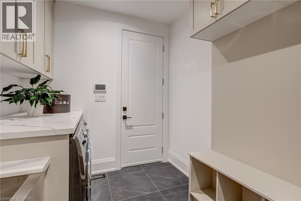 102 CUMMING COURT Image 25