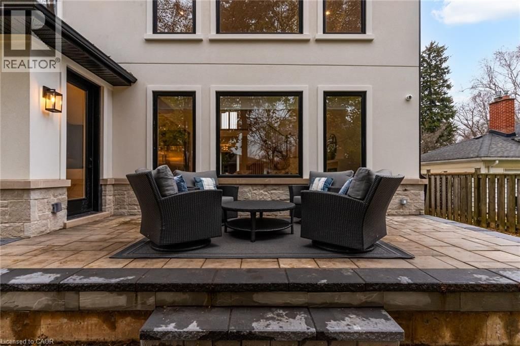 102 CUMMING COURT Image 45