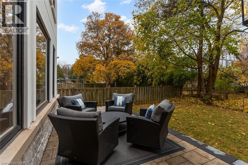 102 CUMMING COURT Image 46