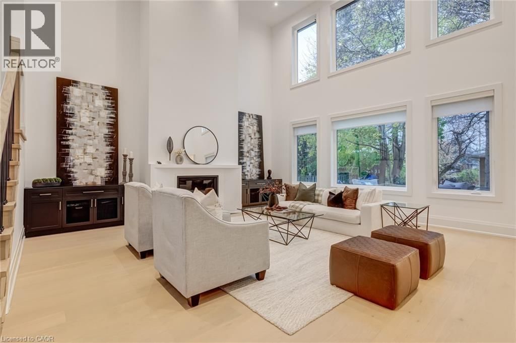 102 CUMMING COURT Image 7