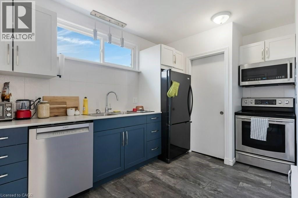 97 ST GEORGE STREET Image 24