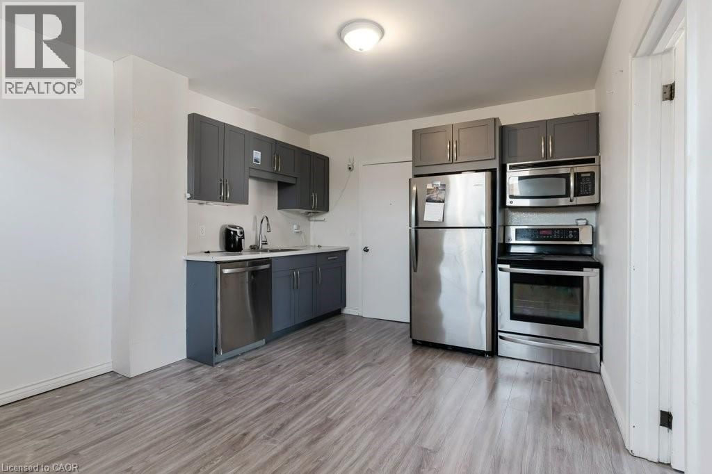 97 ST GEORGE STREET Image 32