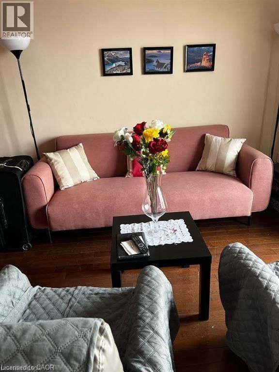 903 - 141 CATHARINE STREET SOUTH Image 5