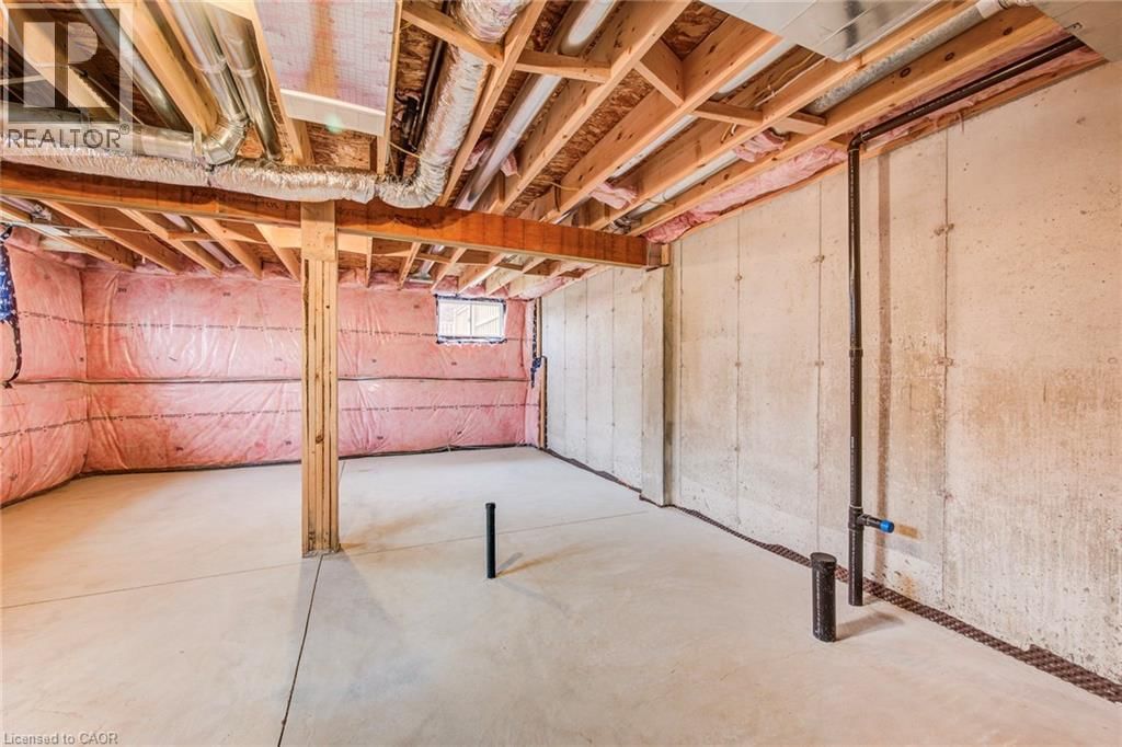 77 JOHN BRABSON CRESCENT Image 47