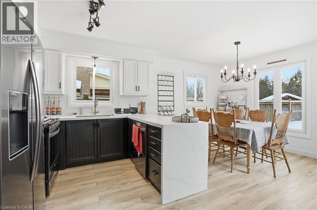 83 BRIARSDALE CRESCENT Image 10