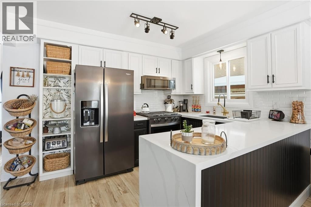 83 BRIARSDALE CRESCENT Image 13