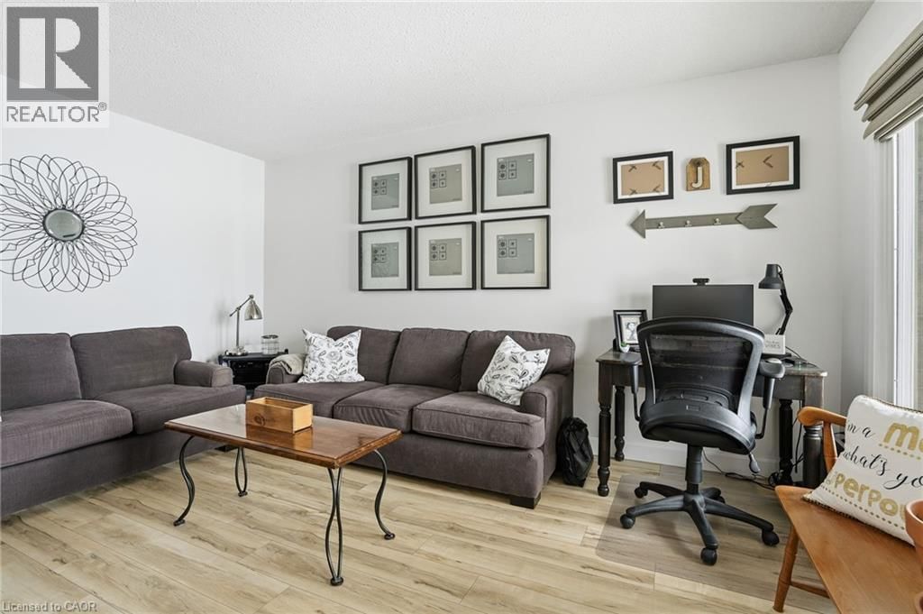 83 BRIARSDALE CRESCENT Image 4