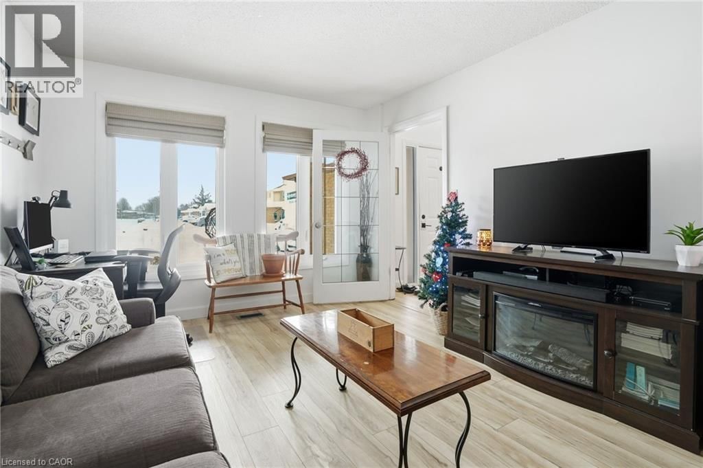 83 BRIARSDALE CRESCENT Image 5