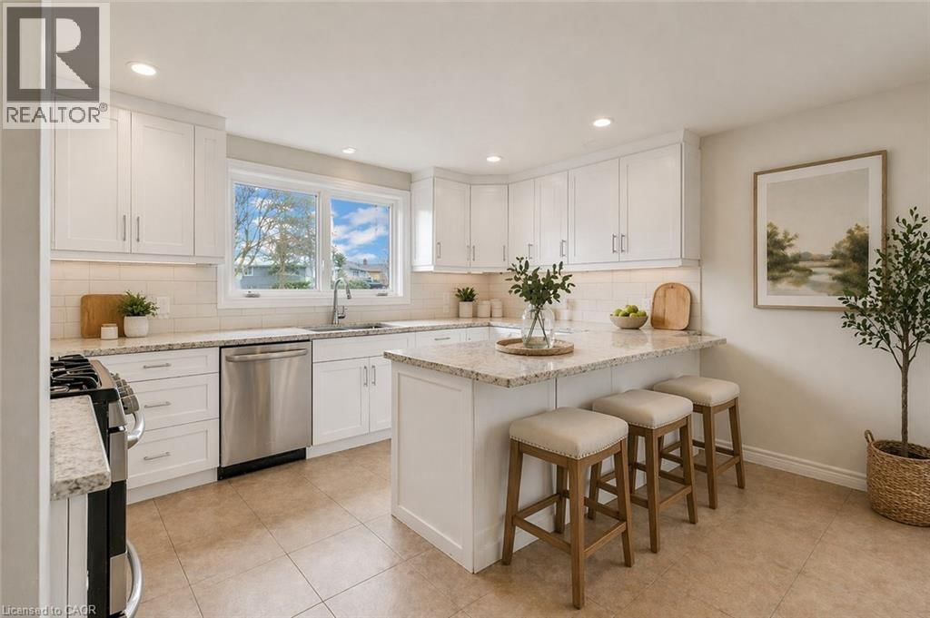 22 BLACKHORNE CRESCENT Image 10