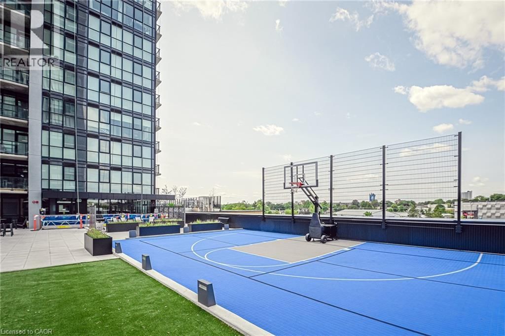 1209 - 108 GARMENT STREET Image 30