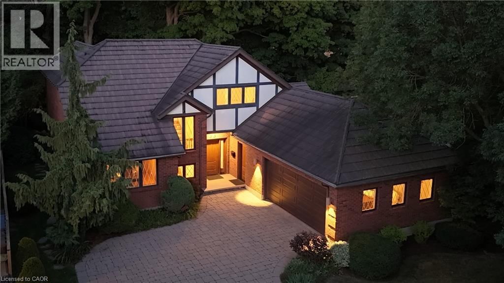 33 WALNUT DRIVE Image 1