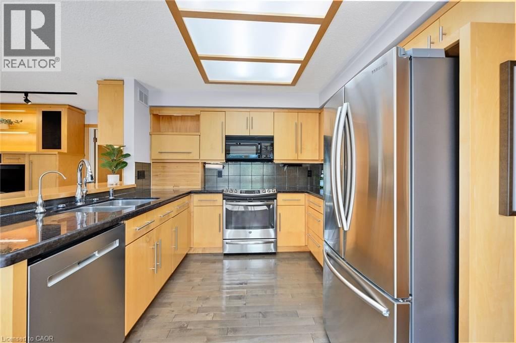 33 WALNUT DRIVE Image 10