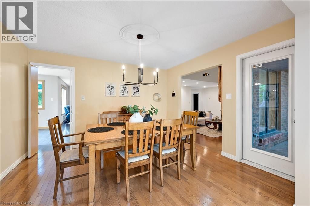 33 WALNUT DRIVE Image 16