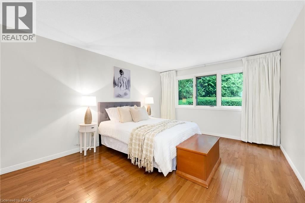 33 WALNUT DRIVE Image 21