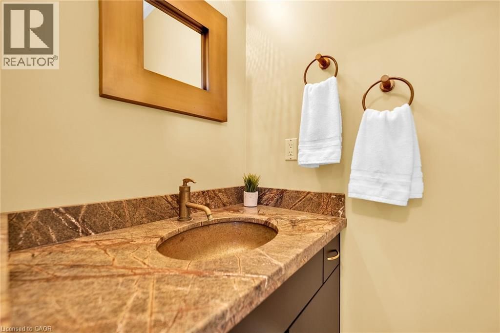 33 WALNUT DRIVE Image 26