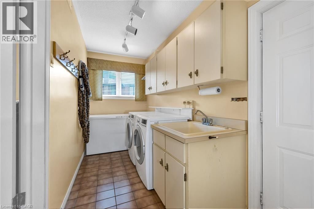 33 WALNUT DRIVE Image 27