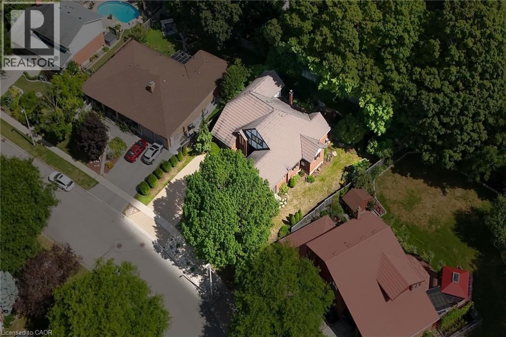 33 WALNUT DRIVE Image 4