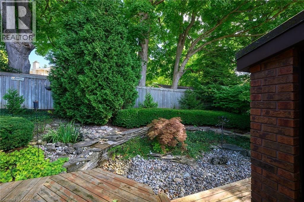 33 WALNUT DRIVE Image 41