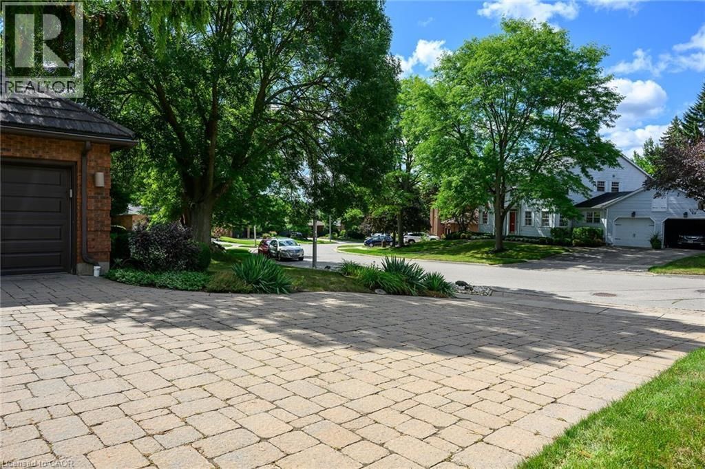 33 WALNUT DRIVE Image 45